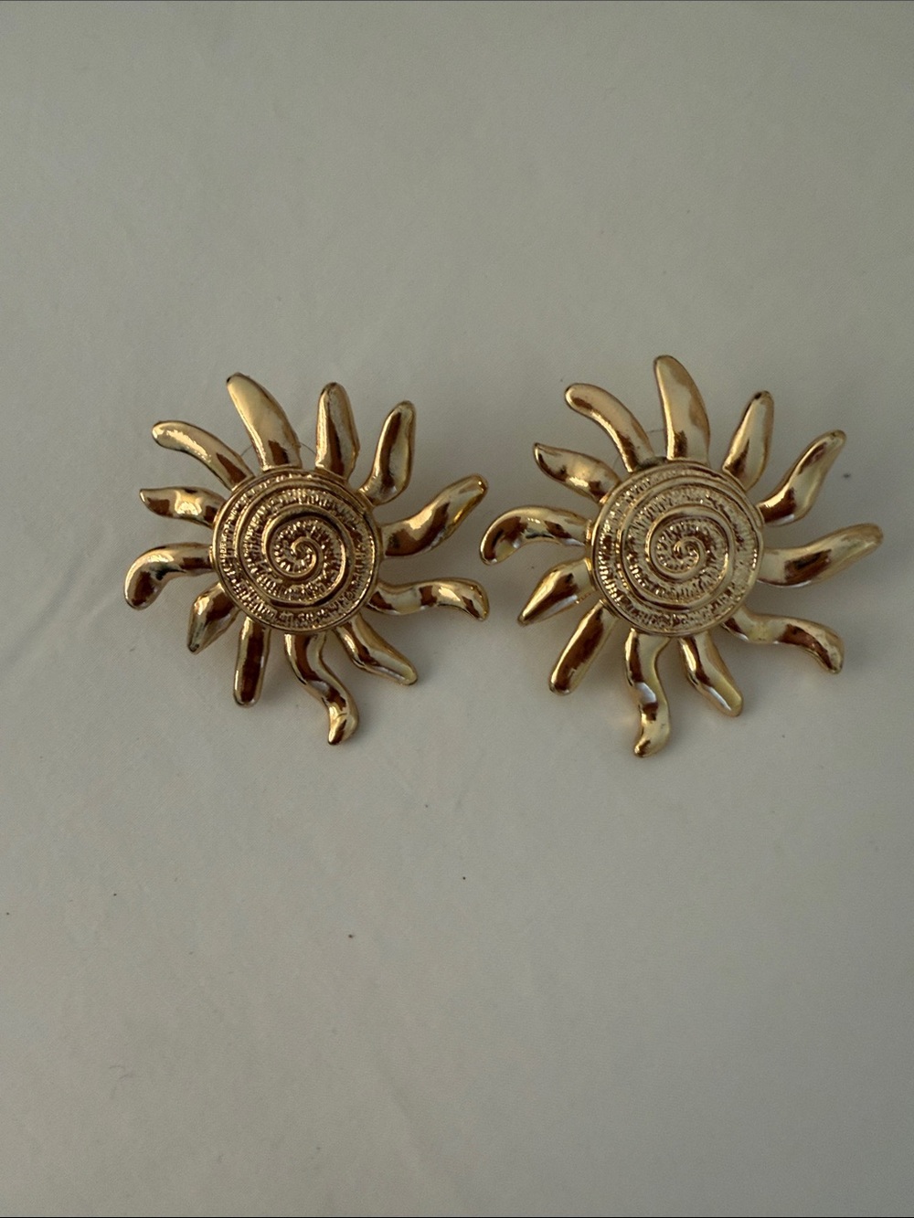 Gold Sunburst Earrings - Gold